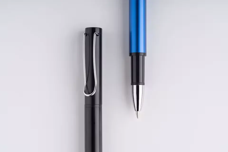 Executive Smooth-Glide Metal Gel Pen for Professional Signatures and Thoughtful Gifting - Image 3