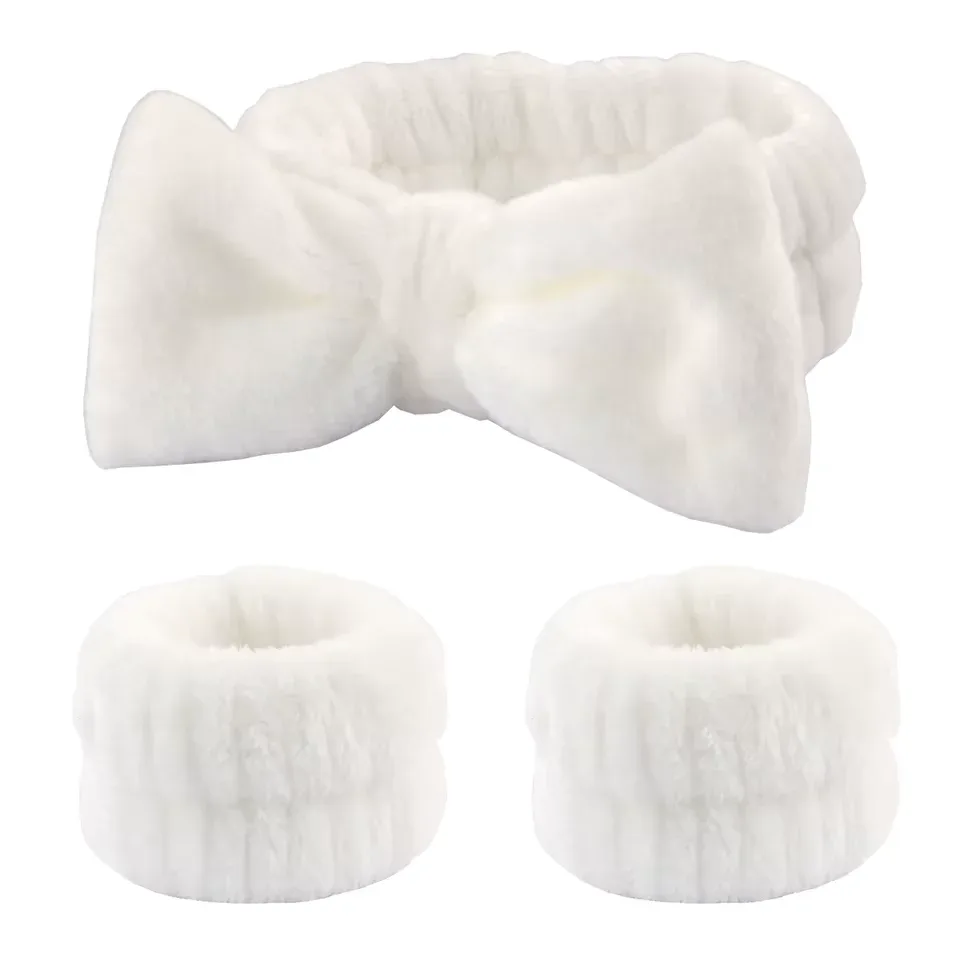 Luxurious Coral Fleece Skincare Headband & Wristband Set for Face Washing & Spa Rituals alternate
